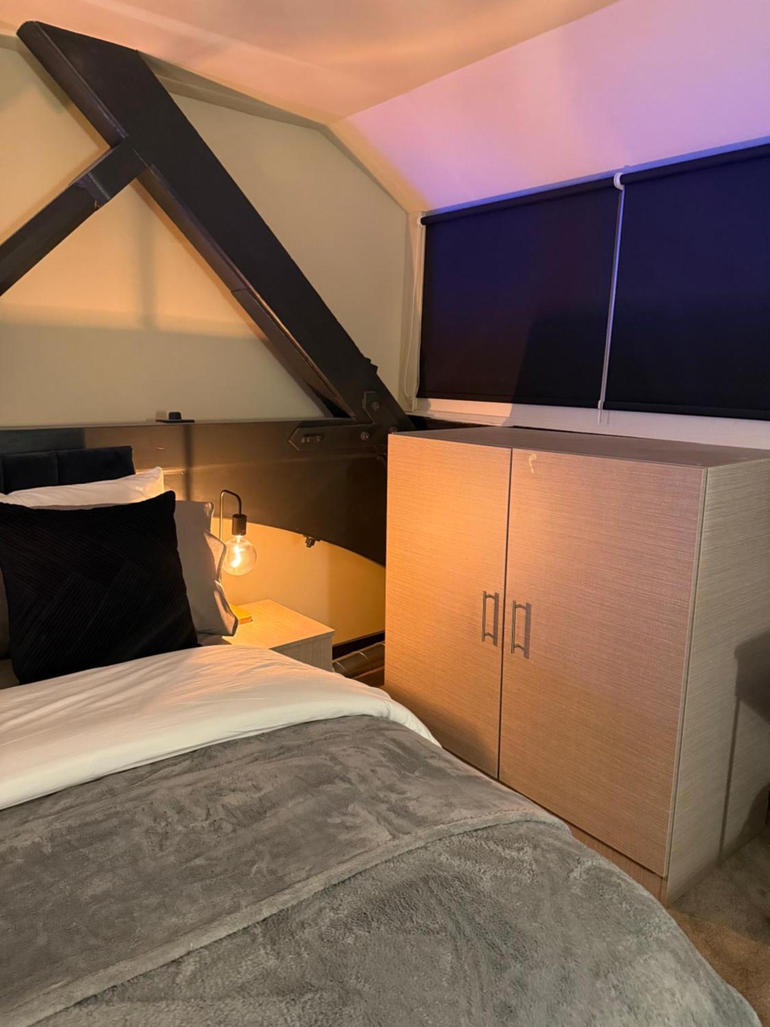 Cosy Mezzanine Apartment Leeds City Centre Dış mekan fotoğraf
