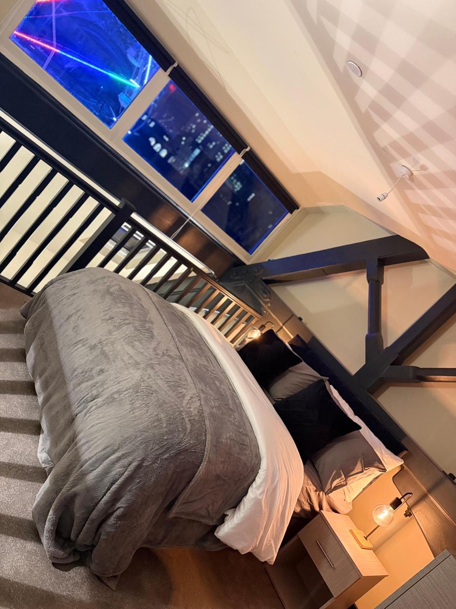 Cosy Mezzanine Apartment Leeds City Centre Dış mekan fotoğraf